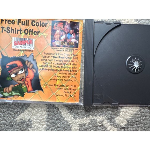 Jerry Springer signatures and more Collection - Picture 5 of 12